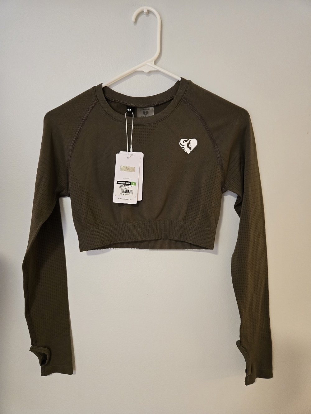 Womens Best Khaki  Long-Sleeve Cropped Seamless Top. Power.  Size M. NWT